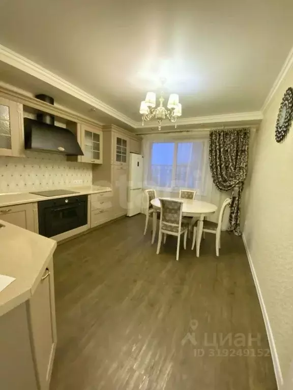 3-к кв. Владимирская область, Ковров ул. Строителей, 26 (82.0 м) - Фото 0