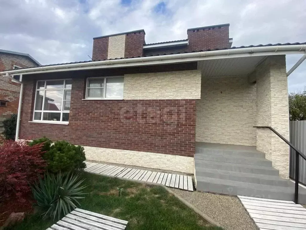 Дом в Краснодарский край, Ейск Тенистая ул. (121 м) - Фото 1