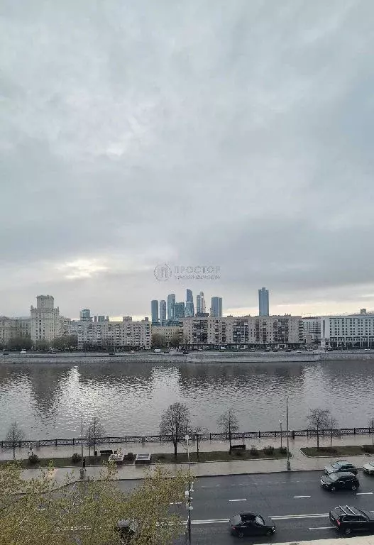 Продается 2-комнатная квартира - Фото 1