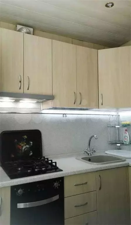 1-к. квартира, 35 м, 4/9 эт. - Фото 0