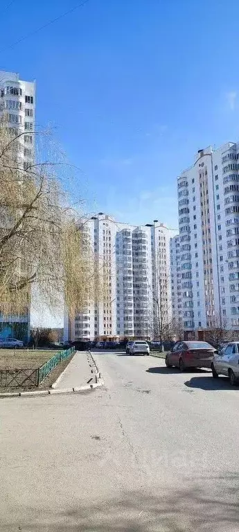 2-к кв. Курская область, Курск просп. Вячеслава Клыкова, 36 (58.2 м) - Фото 0