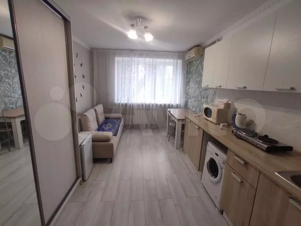 Комната 14 м в 1-к., 2/5 эт. - Фото 0