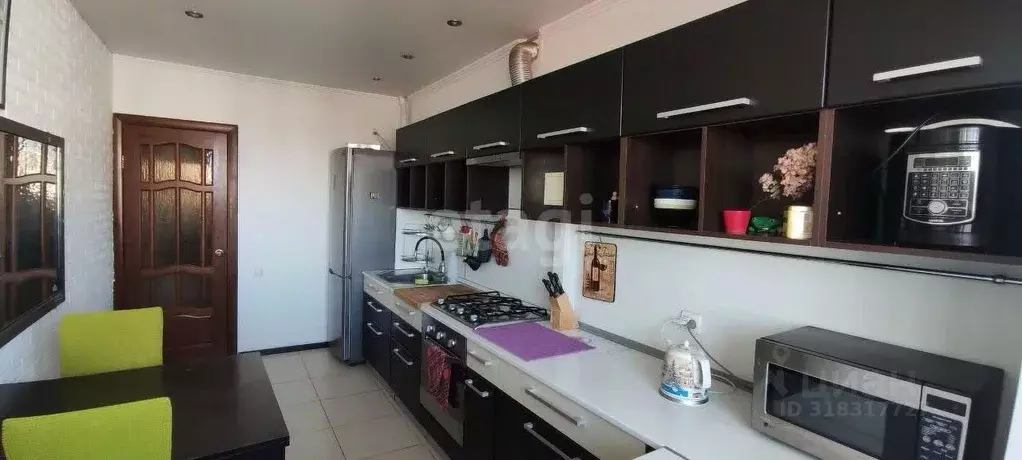 3-к кв. Башкортостан, Стерлитамак Коммунистическая ул., 68 (69.5 м) - Фото 0
