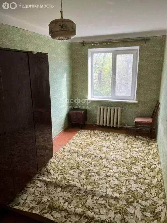 3-комнатная квартира: Керчь, улица Льва Толстого, 53 (57 м) - Фото 1