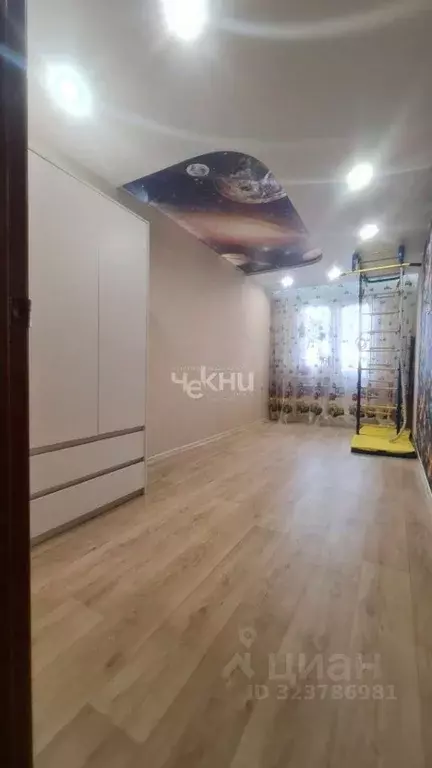 3-к кв. Нижегородская область, Нижний Новгород ул. Маршала Голованова, ... - Фото 2