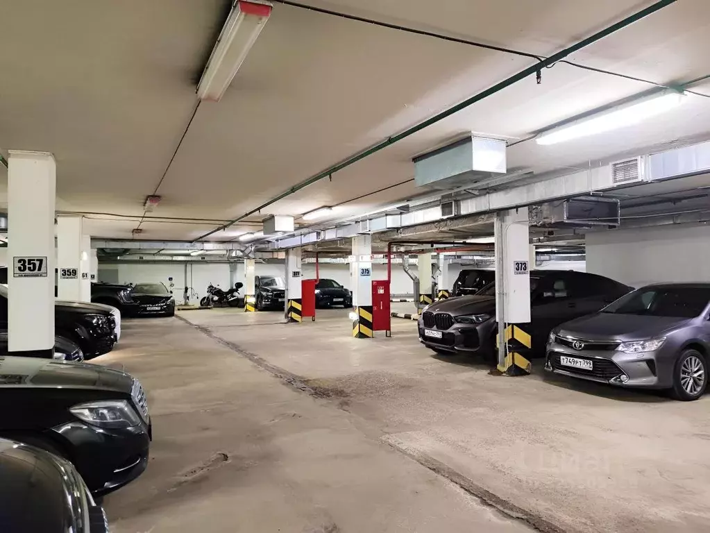 Гараж в Москва Шмитовский проезд, 16С2 (17 м) - Фото 2