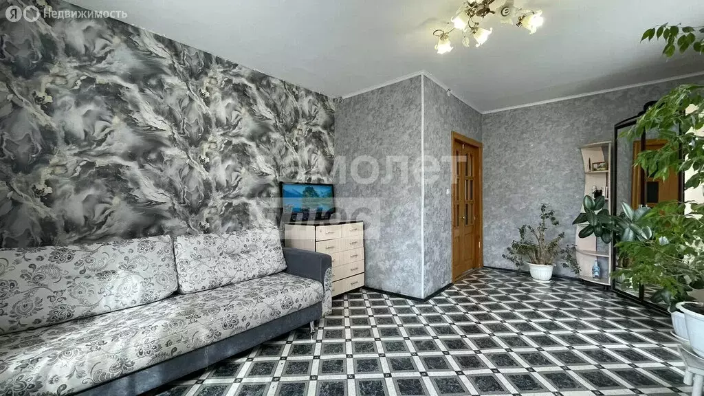 2-комнатная квартира: Кунгур, Луговая улица, 48В (45 м) - Фото 1