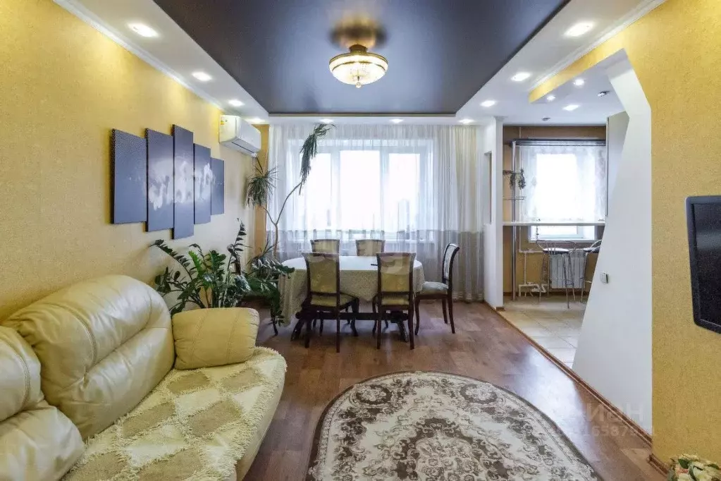 4-к кв. Татарстан, Набережные Челны 12-й комплекс, 11 (90.3 м) - Фото 1