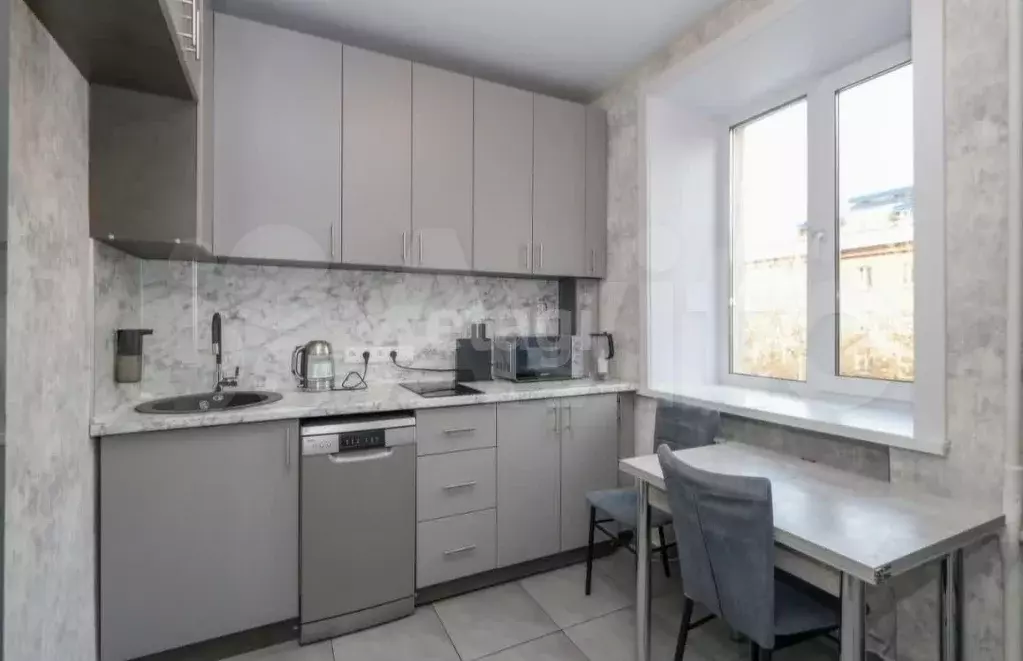 2-к. квартира, 46,1 м, 3/6 эт. - Фото 0