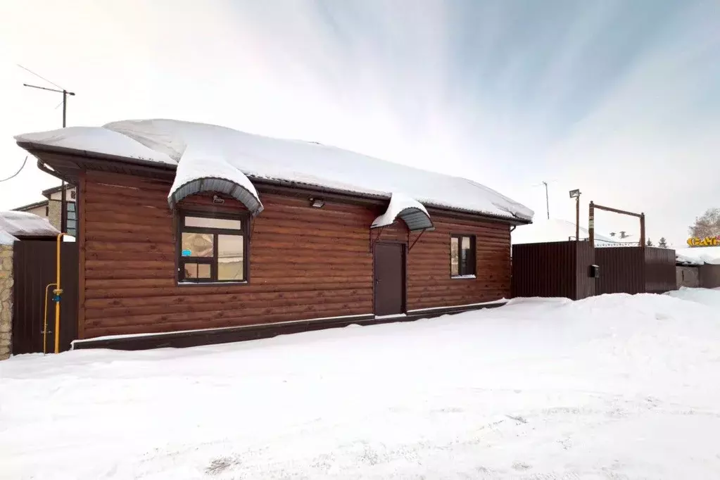 Дом в Омская область, Омск пос. Захламино, ул. Забайкальская, 11 (250 ... - Фото 1