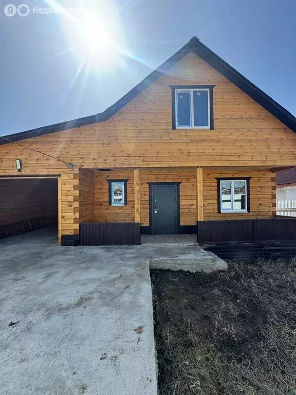 Дом в село Максимовщина, Таёжная улица, 1Г (170 м) - Фото 0