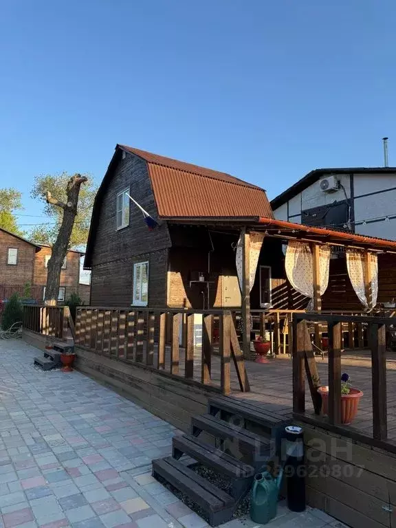 Дом в Волгоградская область, Краснослободск Среднеахтубинский район, ... - Фото 0