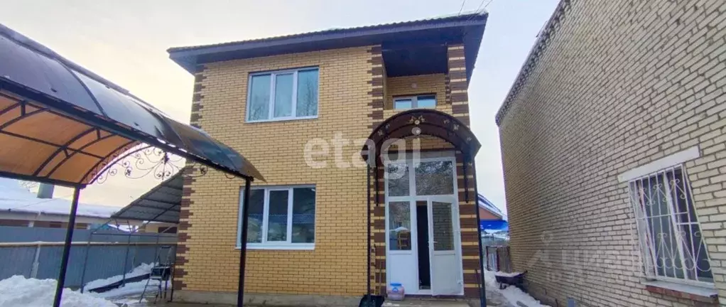 Дом в Самарская область, Тольятти проезд Жилина, 55 (170 м) - Фото 1