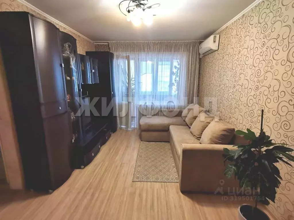 2-к кв. Новосибирская область, Новосибирск ул. Чехова, 254 (45.3 м) - Фото 0