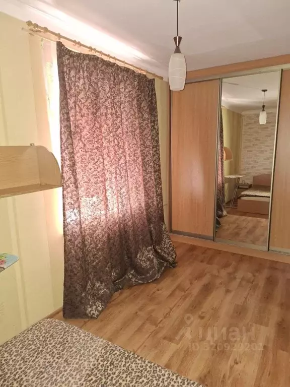 2-к кв. Крым, Симферополь ул. Караманова, 2Ак2 (56.0 м) - Фото 2