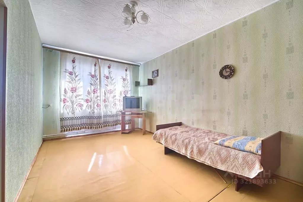 1-к кв. Калужская область, с. Совхоз Боровский ул. Центральная, 17 ... - Фото 1