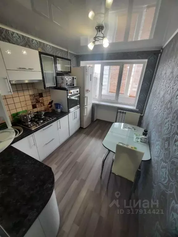2-к кв. Волгоградская область, Волгоград ул. Остравская, 20А (55.2 м) - Фото 0