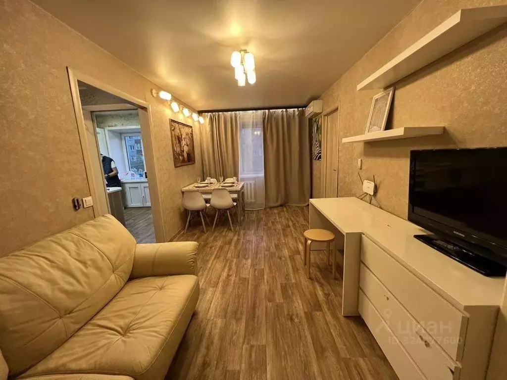 2-к кв. Татарстан, Казань ул. Воровского, 15а (45.0 м) - Фото 1