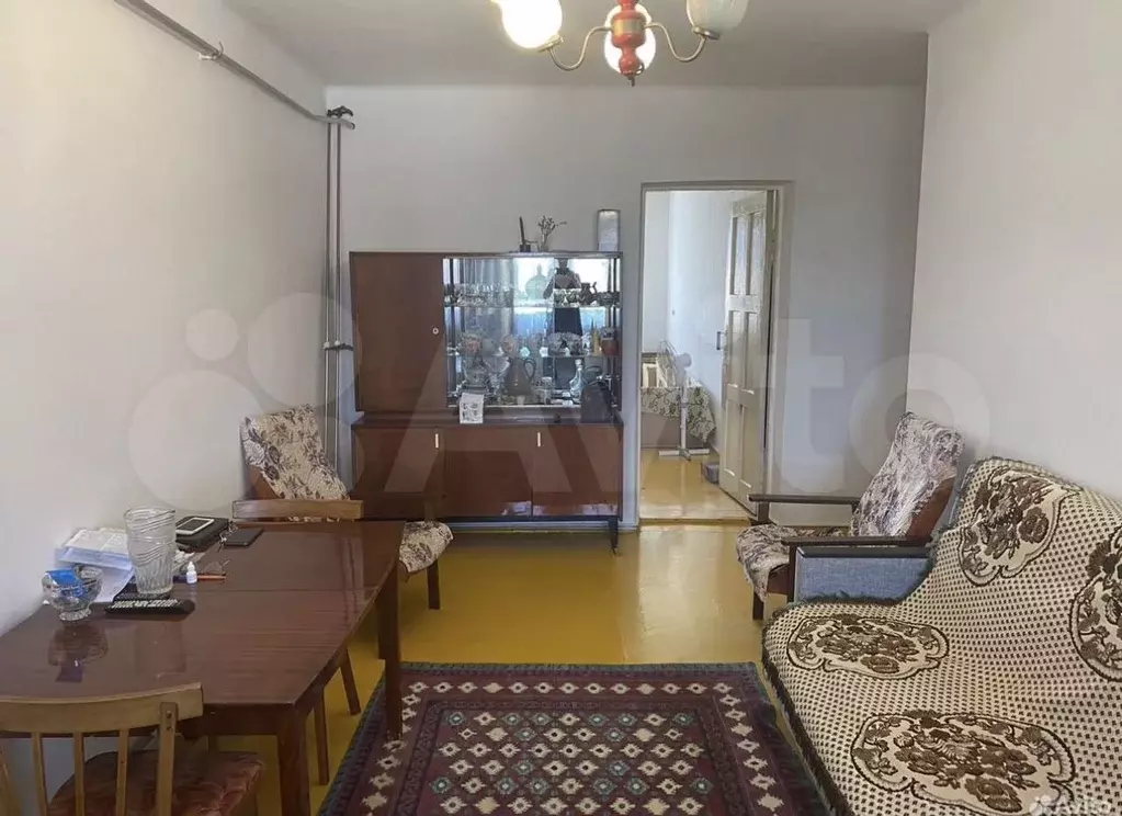 3-к. квартира, 54 м, 3/3 эт. - Фото 1