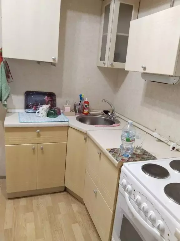 2-к кв. Тюменская область, Тобольск 9-й мкр, 21А (52.6 м) - Фото 0