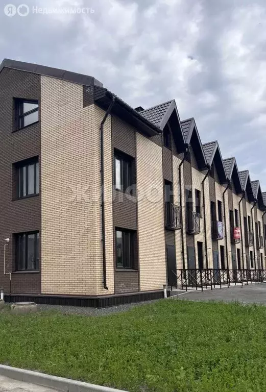 Дом в Каменский сельсовет, микрорайон Гармония, Центральная улица ... - Фото 1