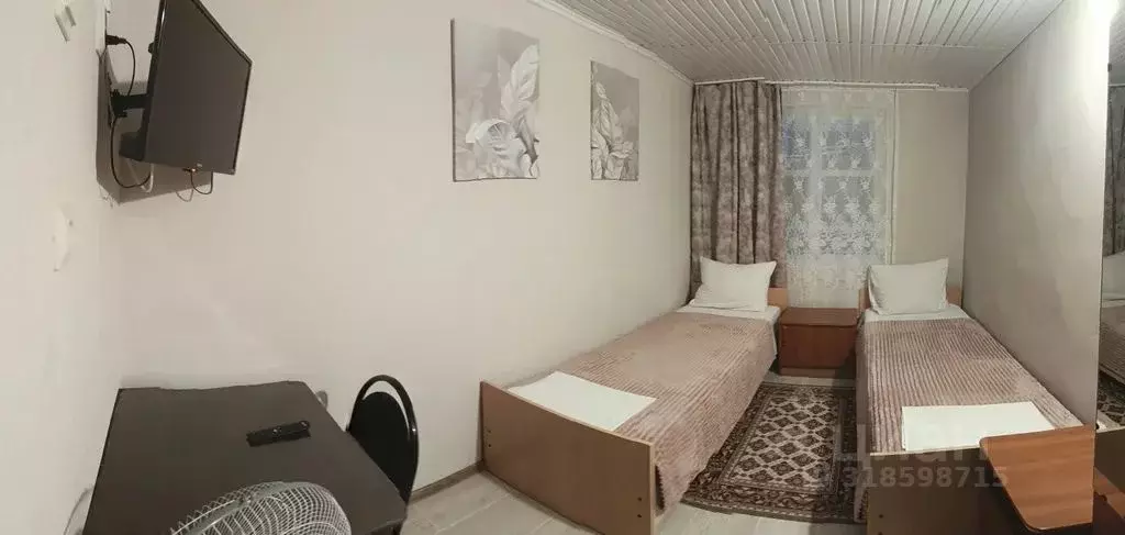 Комната Краснодарский край, Геленджик ул. Толстого, 30/1 - Фото 1