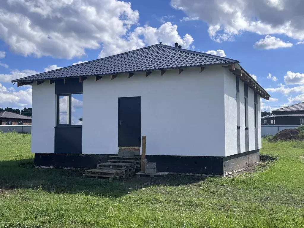 Дом в Башкортостан, Уфимский район, с. Булгаково ул. Рассветная, 4 (84 ... - Фото 1