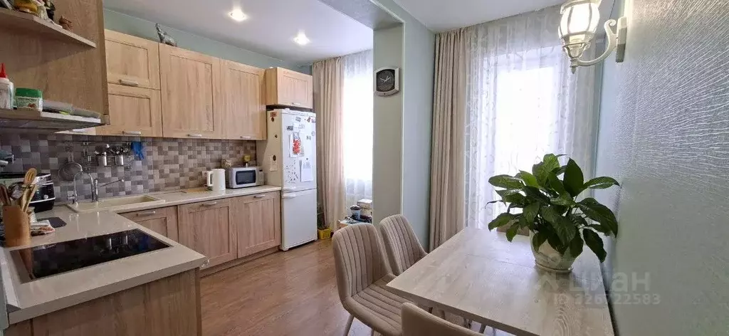 2-к кв. Пермский край, Пермь Кронштадтская ул., 53 (60.2 м) - Фото 1