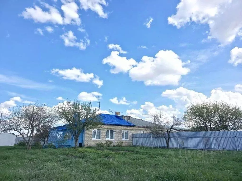 Дом в Челябинская область, Агаповский муниципальный округ, пос. ... - Фото 2