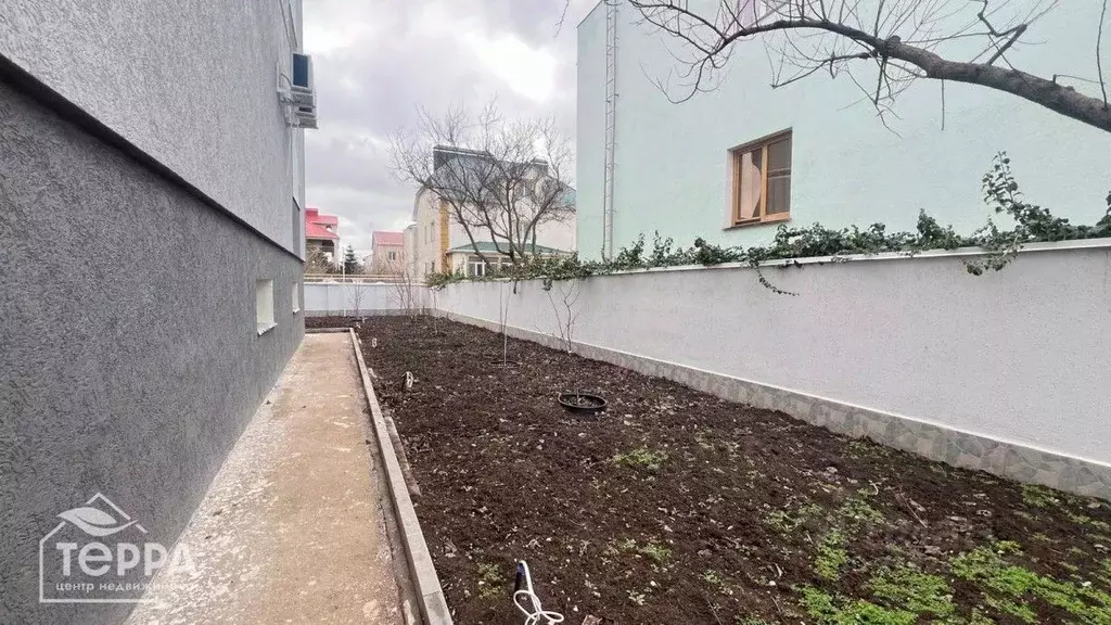 Дом в Крым, Евпатория ул. Надежды, 2 (400 м) - Фото 2