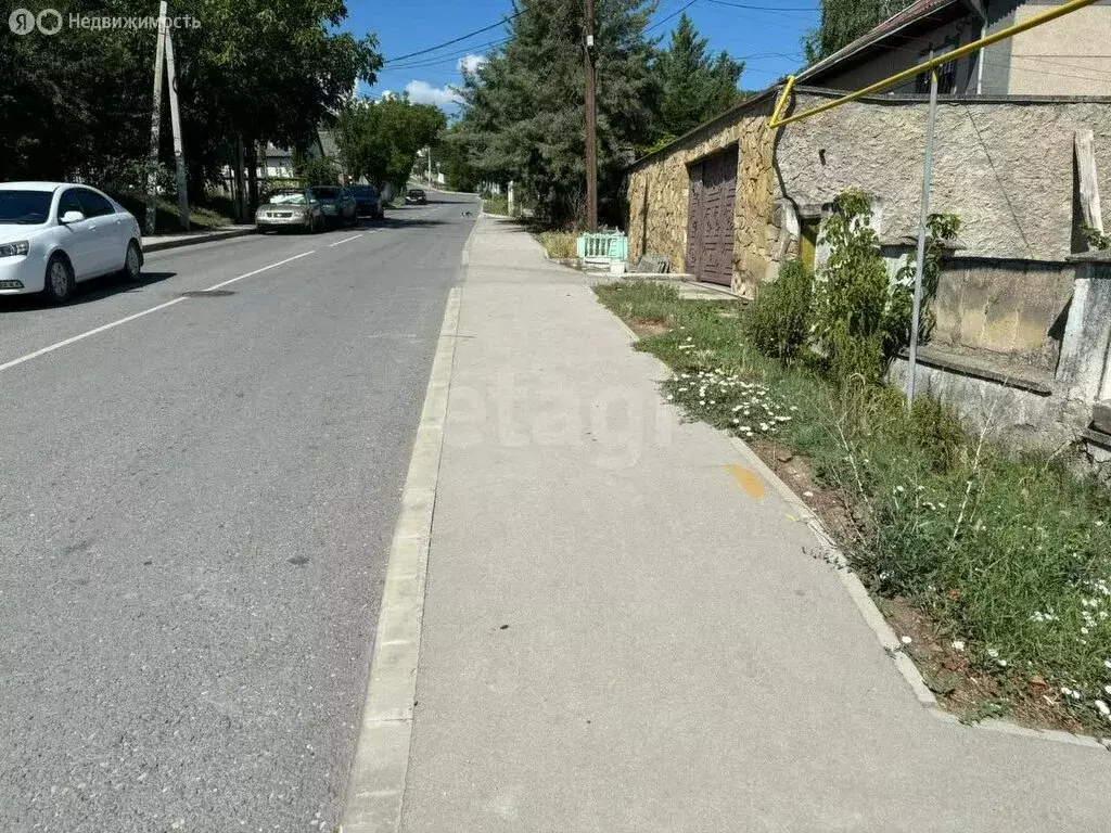 Дом в Симферополь, Симферопольская улица (270 м) - Фото 1