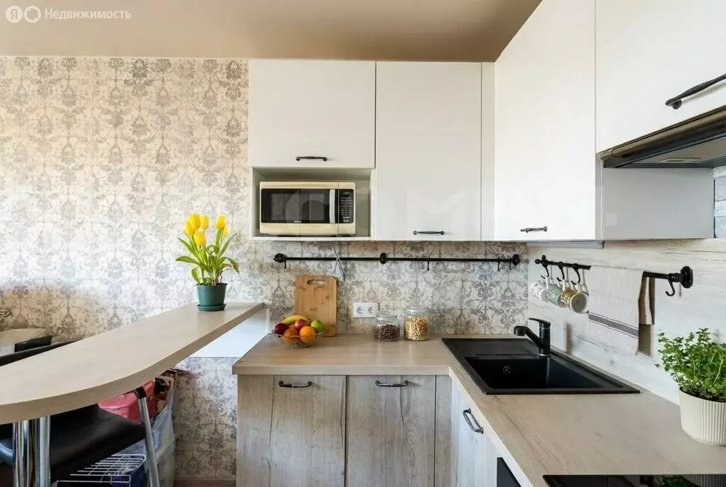 Квартира-студия: Нижний Новгород, улица Максима Горького, 161 (32 м) - Фото 1