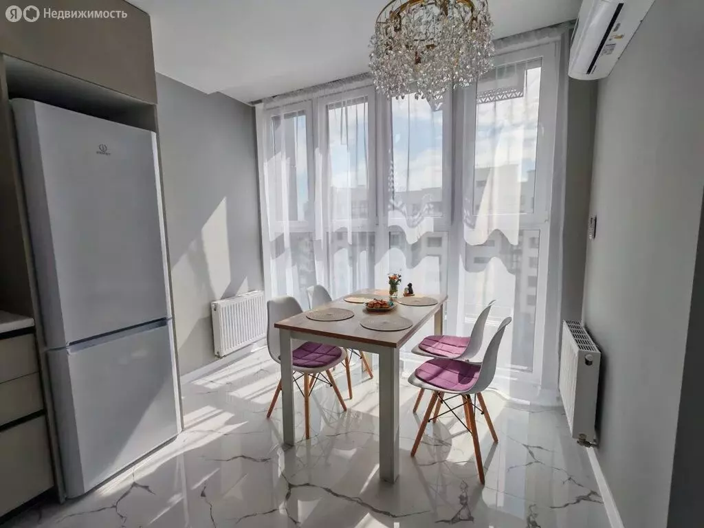2-комнатная квартира: Анапа, улица Крылова, 13к2 (59 м) - Фото 0