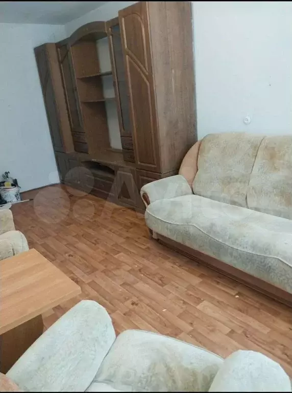 Комната 20 м в 3-к., 2/5 эт. - Фото 1