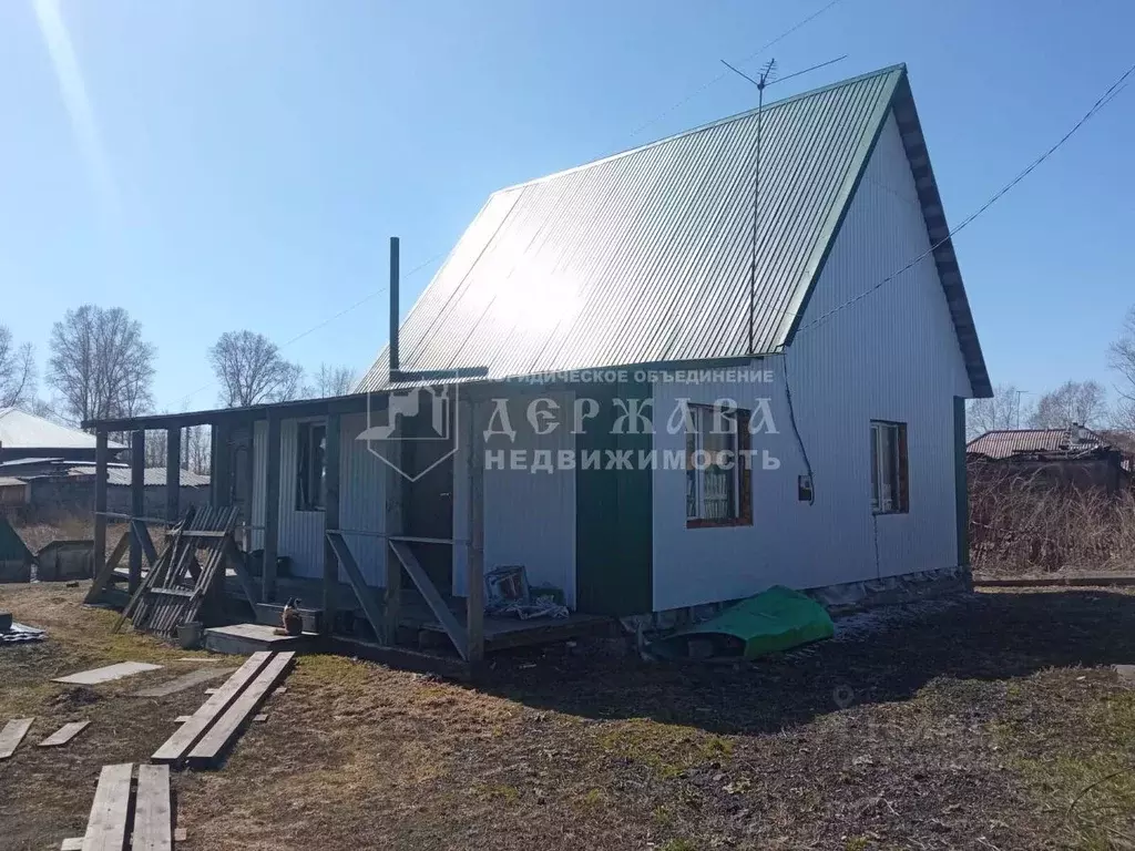 Дом в Кемеровская область, Топки Нефтяная ул. (40 м) - Фото 0