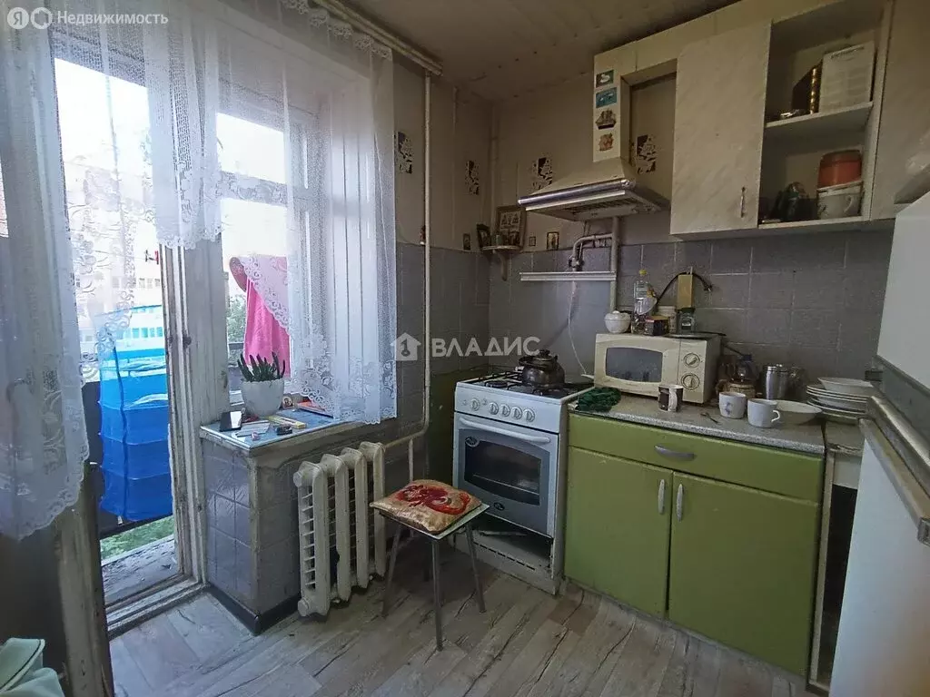 1-комнатная квартира: Волгоград, улица Салтыкова-Щедрина, 5 (34 м) - Фото 0