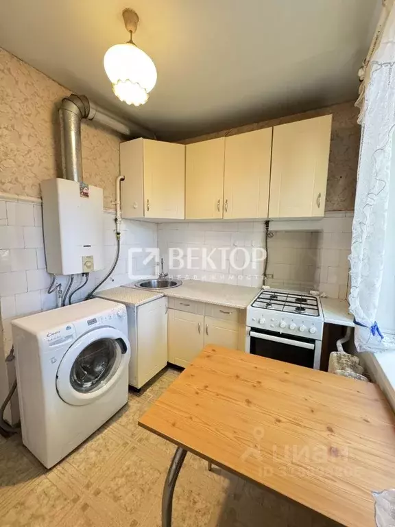 3-к кв. Костромская область, Кострома Кинешемское ш., 6б (57.0 м) - Фото 0