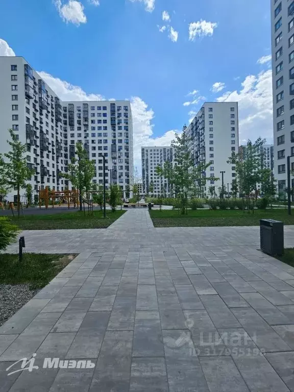 1-к кв. Москва Кокошкино дп, ул. Стожарова, 7 (36.0 м) - Фото 0