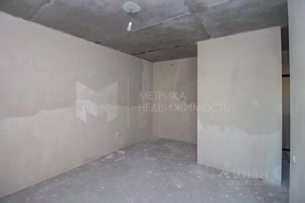 1-к кв. Тюменская область, Тюмень ул. Первооткрывателей, 9 (35.0 м) - Фото 2