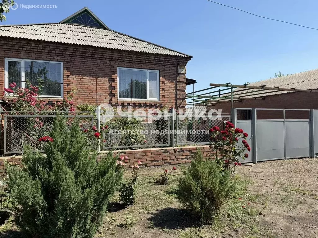 Дом в Шахты, Тракторная улица, 17 (108 м) - Фото 1