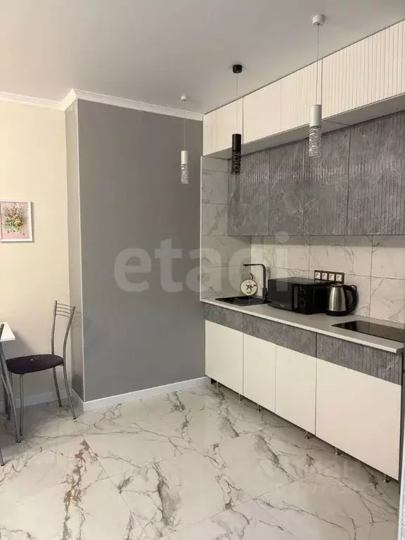 1-к кв. Тюменская область, Тюмень ул. Анатолия Клиндюка, 2 (34.8 м) - Фото 1