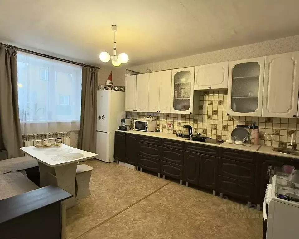 2-к кв. Архангельская область, с. Холмогоры ул. Шубина, 6 (70.2 м) - Фото 1