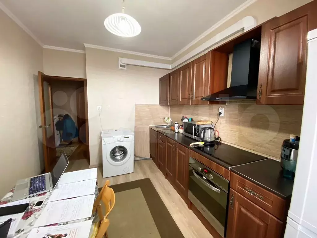 1-к. квартира, 40 м, 9/16 эт. - Фото 1