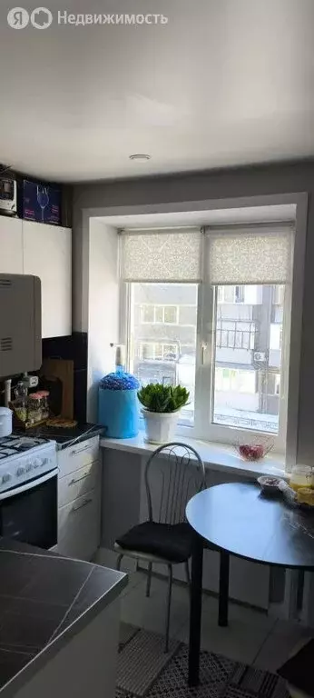 2-комнатная квартира: Курган, улица Радионова, 46 (43.8 м) - Фото 2