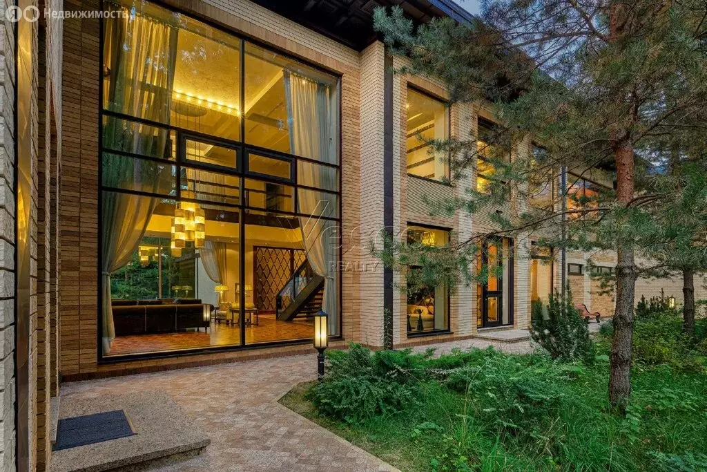 Дом в деревня Чесноково, КП Резиденции Бенилюкс (2400 м) - Фото 2