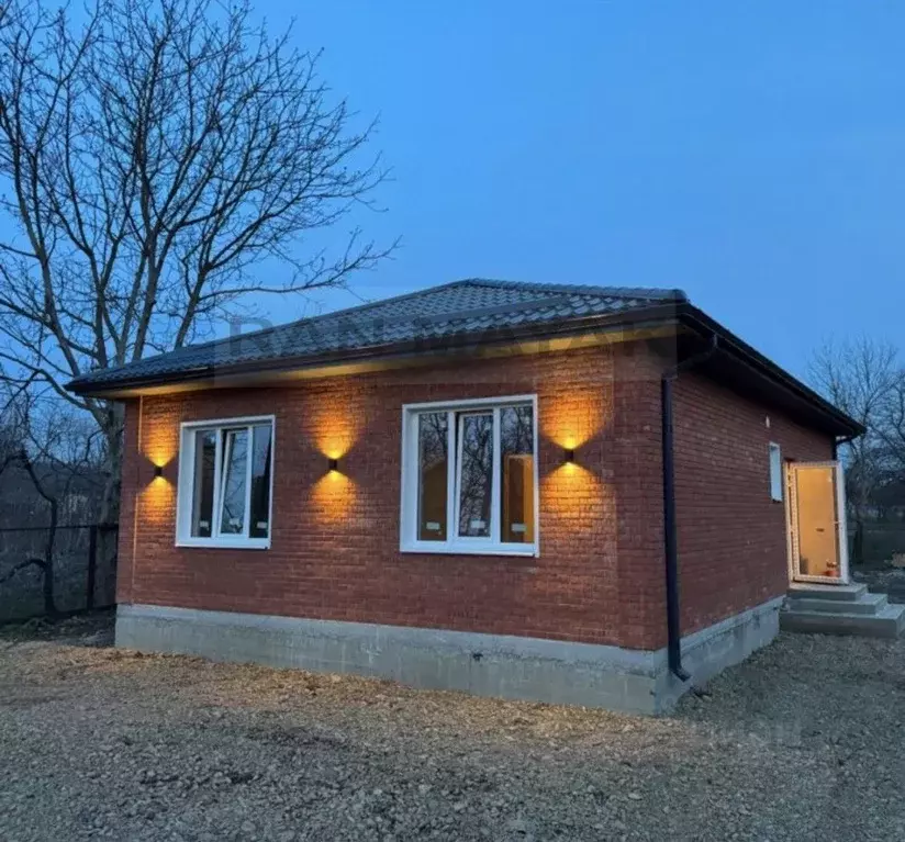 Дом в Ленинградская область, Ломоносовский район, Ропшинское с/пос, ... - Фото 1