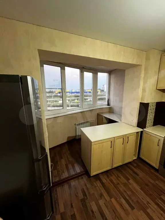 1-к. квартира, 40 м, 7/10 эт. - Фото 0