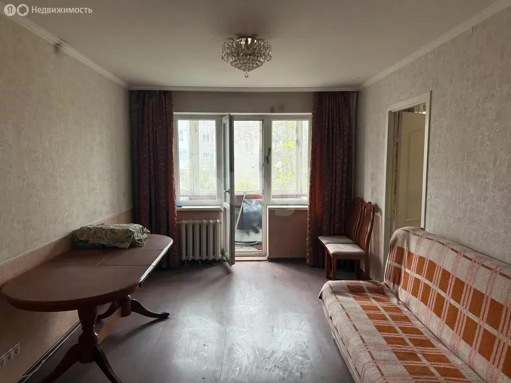 3-комнатная квартира: Калининград, улица Чекистов, 3 (58 м) - Фото 2