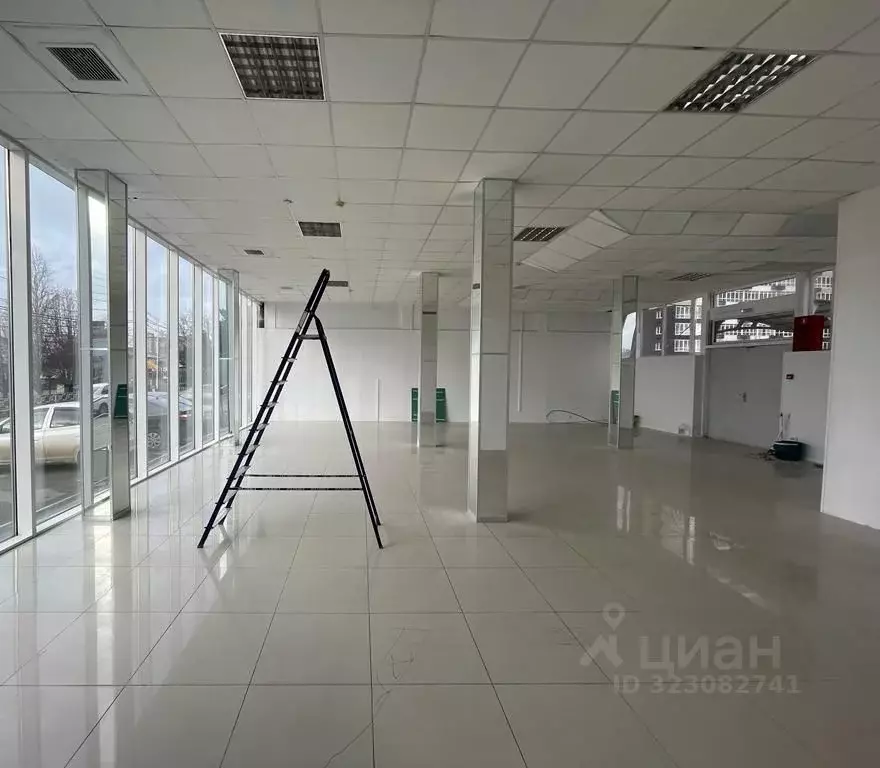 Помещение свободного назначения в Краснодарский край, Краснодар ... - Фото 1