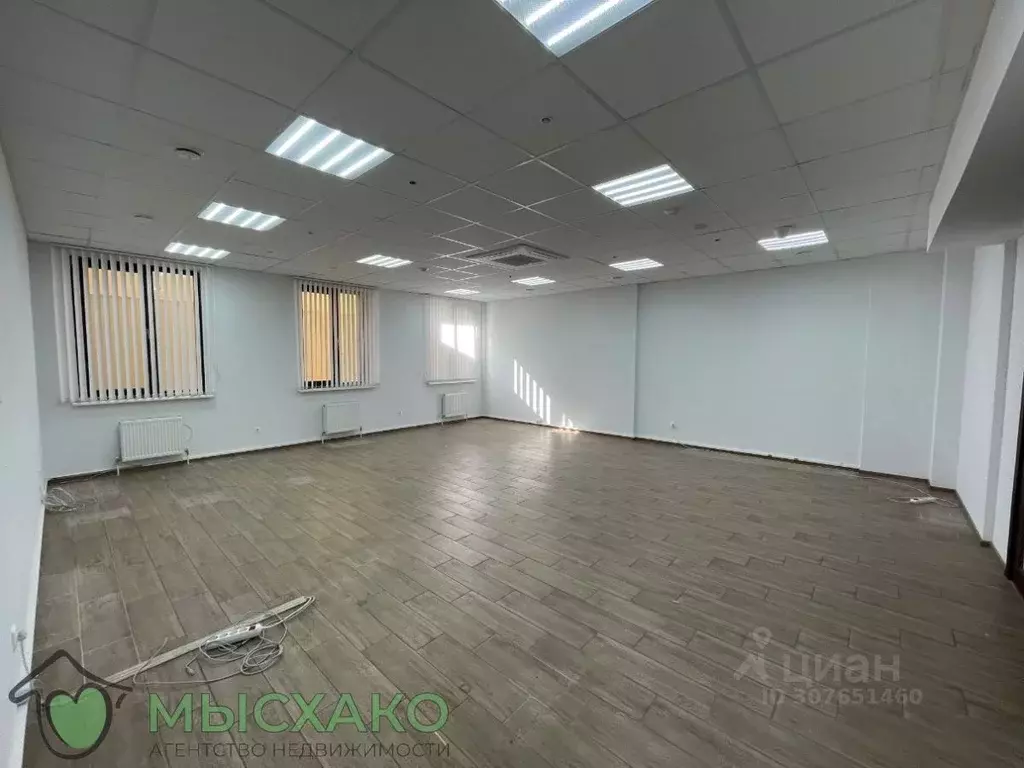 Офис в Краснодарский край, Новороссийск ул. Губернского (53 м) - Фото 2